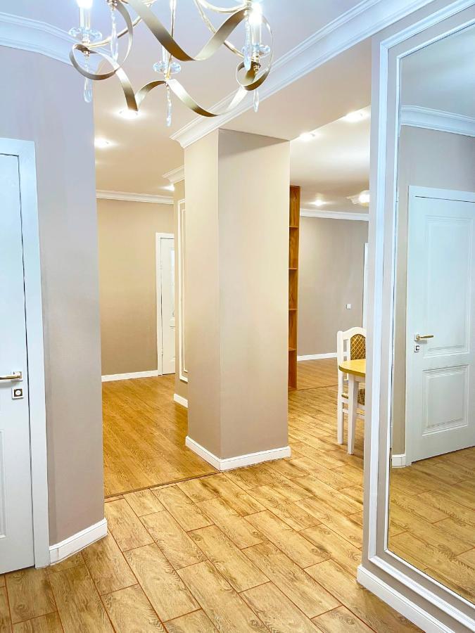 Apartment De Astana, жк симфония, 3 комнатная Nur-Sultan (Astana)